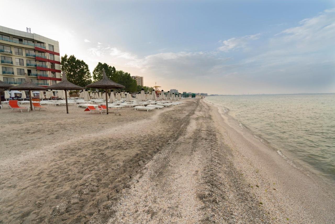 Marc Moonlight Residence Mamaia Eksteriør billede